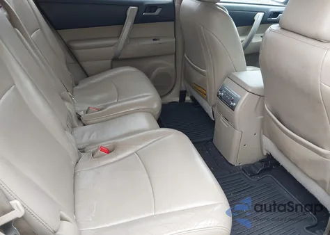 2012 Toyota Highlander Base V6/Se V6 from USA, damaged, VIN 5TDBK3EH5CS152697